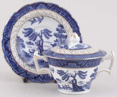 Breakfast Cup with Cover and Saucer c1920s